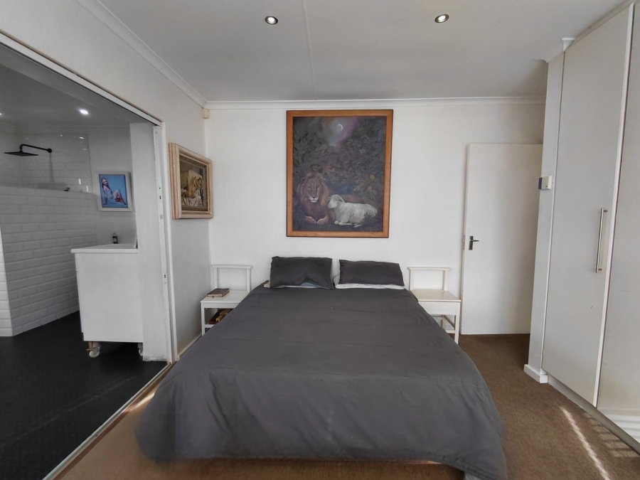 2 Bedroom Property for Sale in Wavecrest Eastern Cape